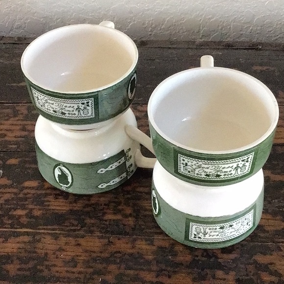 1950s Vintage Colonial Homestead Tea Cups, Green - Picture 4 of 5